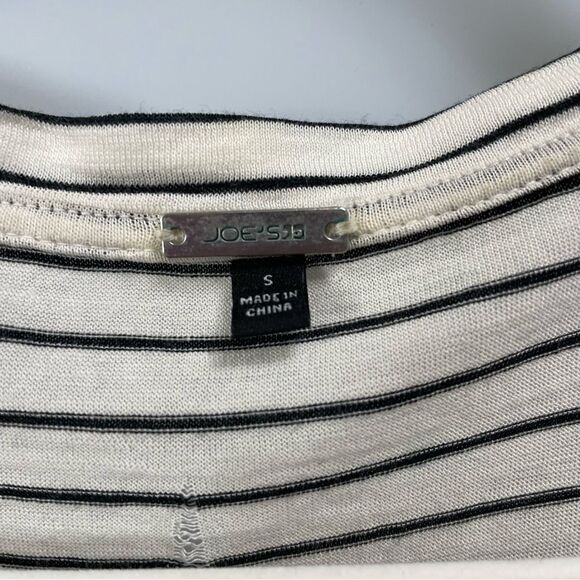 [S] Joe’s Jeans White & Black Striped Delicately Distressed Short Sleeve Top - Picture 10 of 14